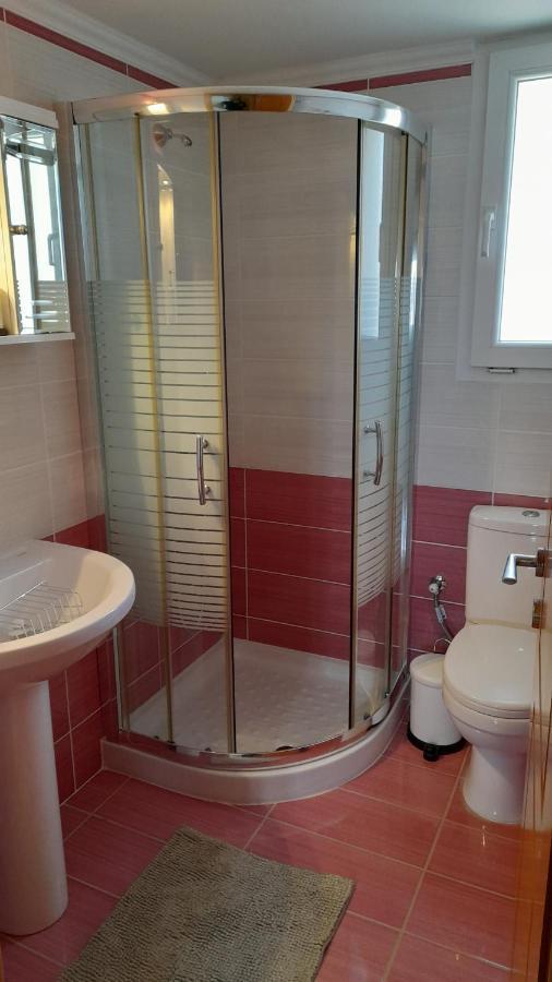 Captains View Apartments Plati  Luaran gambar